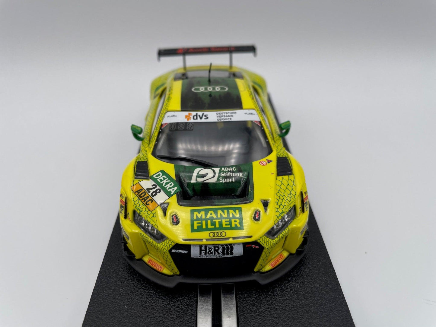 Carrera Evolution - Audi R8 LMS GT3 - #28 Mann - Filter - GT Masters 2021 - 27703 Unboxed