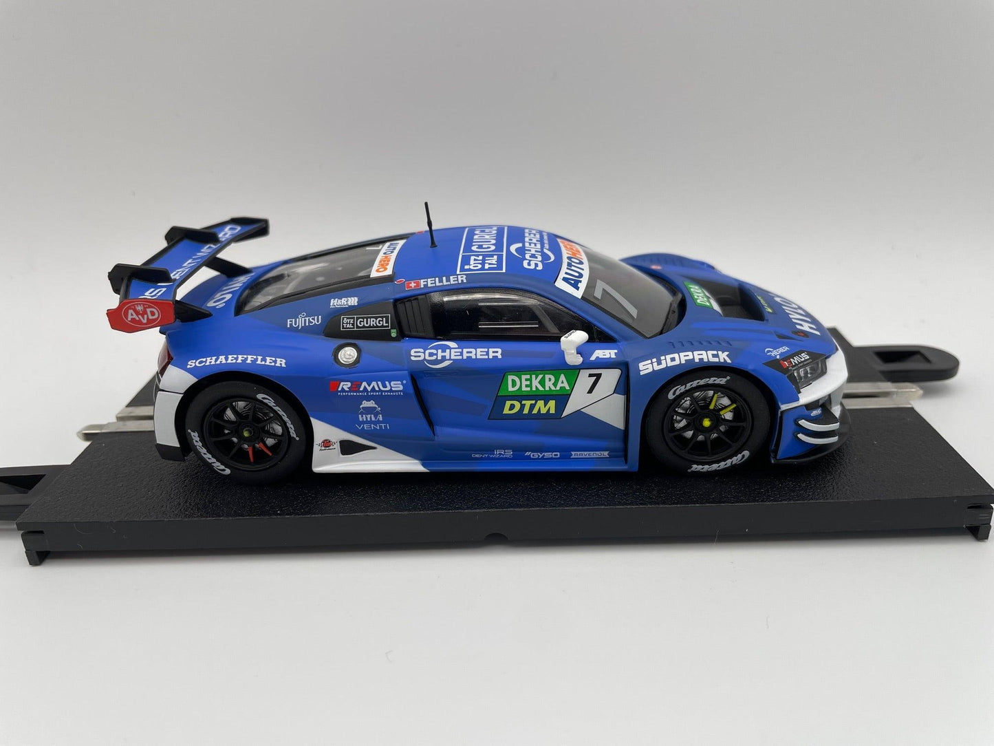 Carrera Evolution - Audi R8 LMS GT3 Evo II - #7 Abt Sportsline - DTM 2022 - 27732 Custom Build