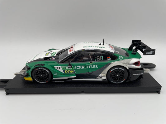 Carrera Evolution - BMW M4 DTM - #11 Schaeffler - DTM 2019 - 27635 Unboxed