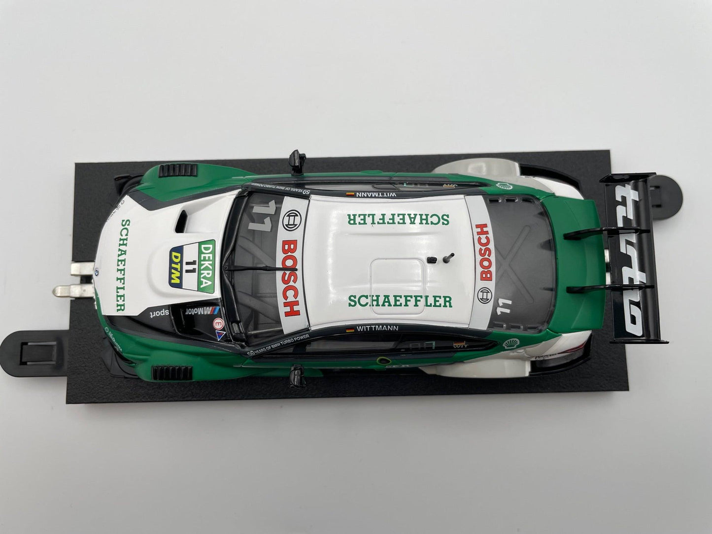 Carrera Evolution - BMW M4 DTM - #11 Schaeffler - DTM 2019 - 27635 Unboxed