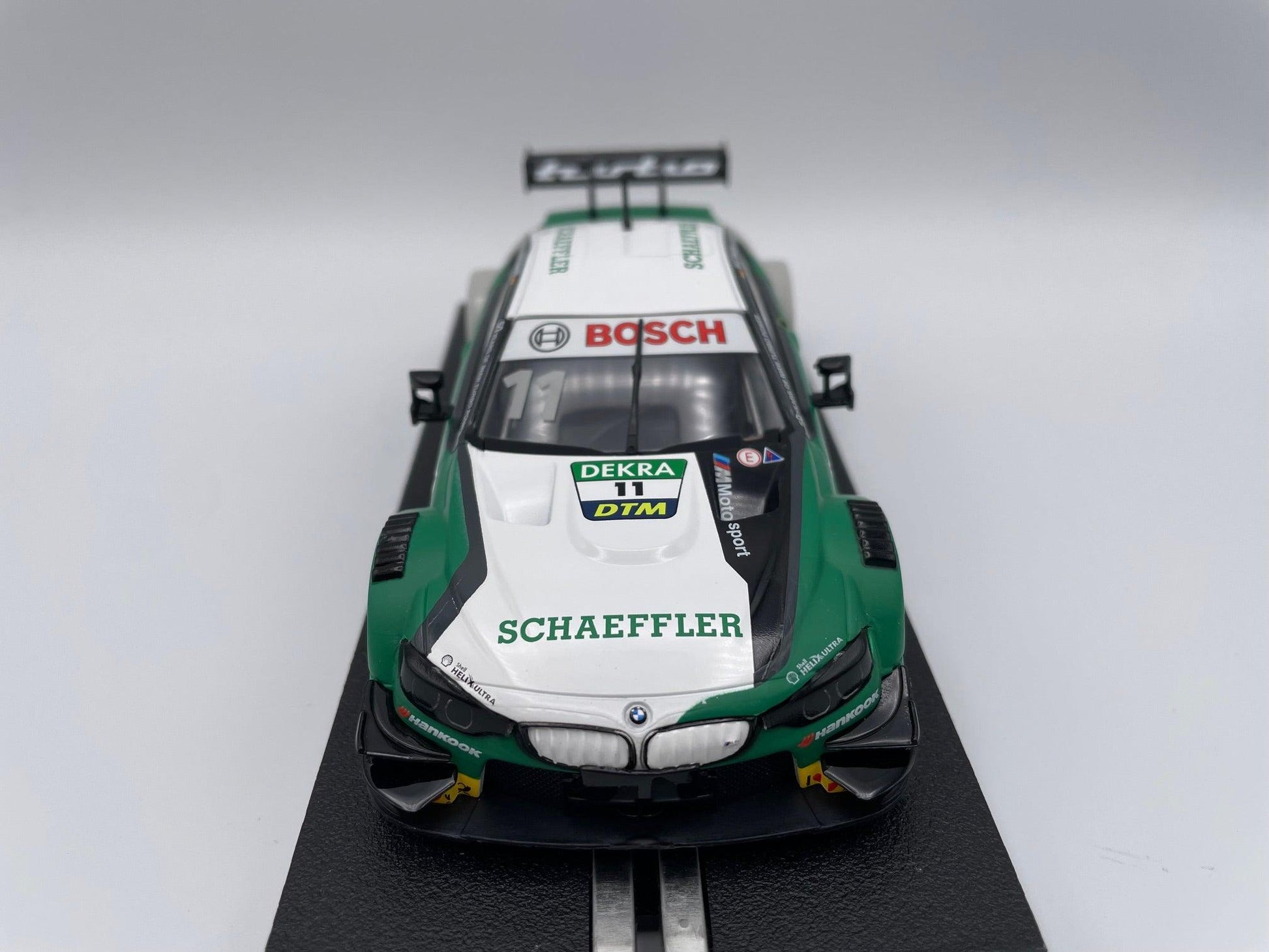 Carrera Evolution - BMW M4 DTM - #11 Schaeffler - DTM 2019 - 27635 Unboxed