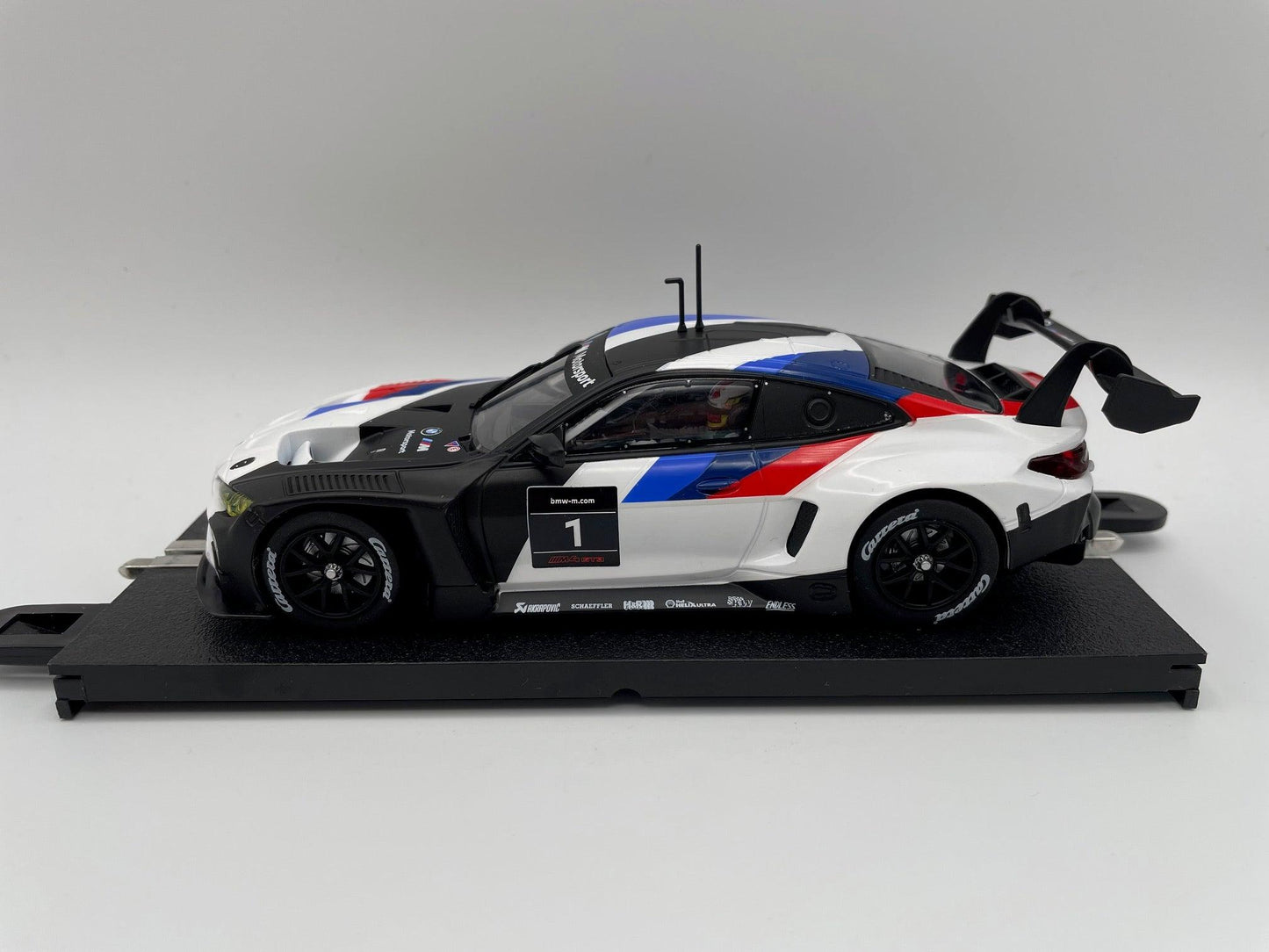 Carrera Evolution - BMW M4 GT3 - #1 BMW M Motorsport - 2021 - 27686 Unboxed