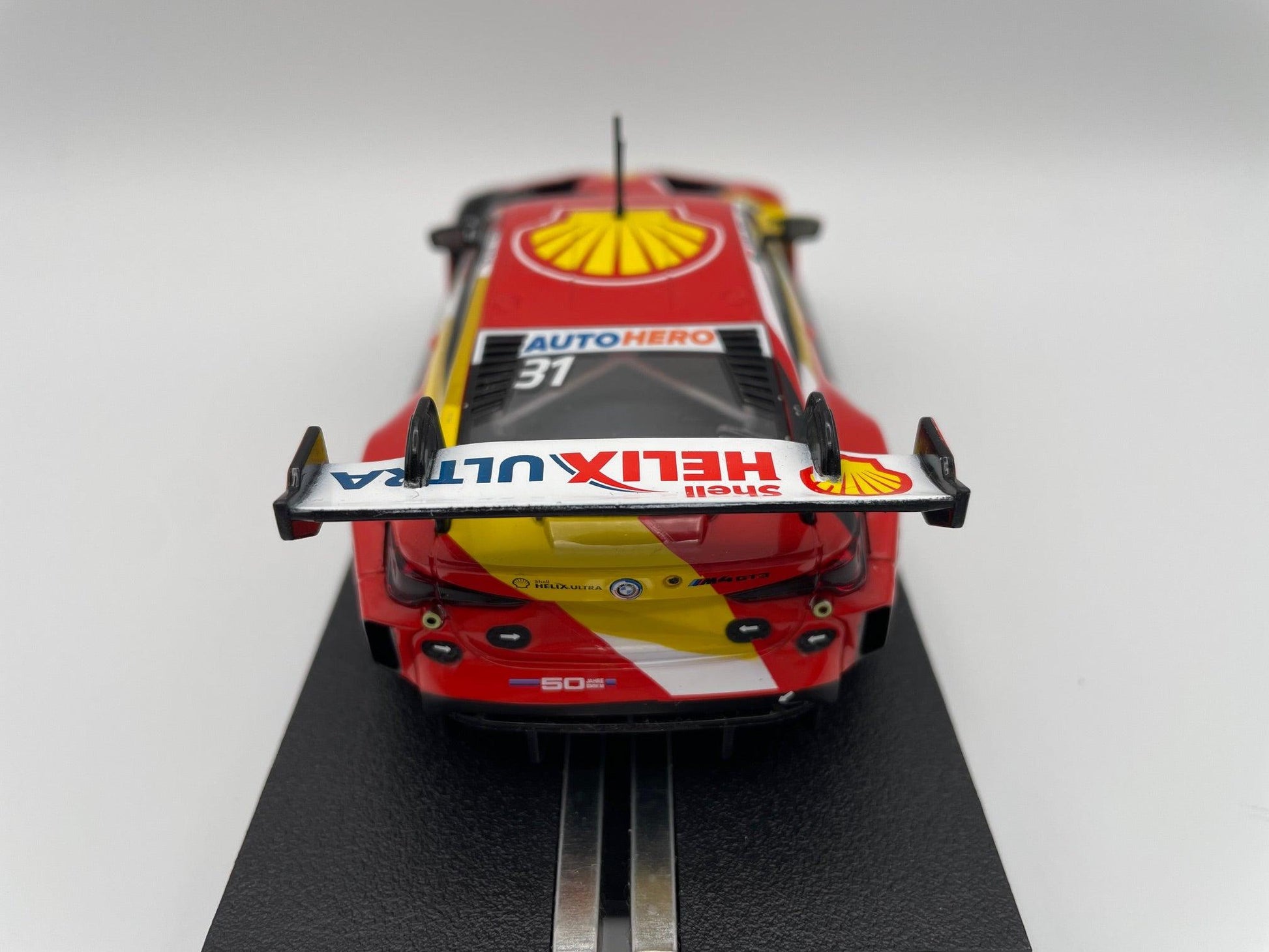 Carrera Evolution - BMW M4 GT3 - #31 Shell - DTM 2022 - 27746 Custom Build