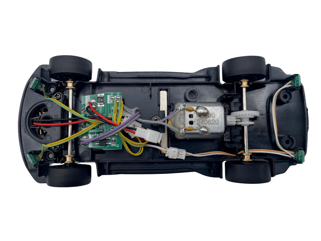 Carrera Evolution | Chassis Assembly - Complete | BMW M4 GT3 / GT3 Evo | 1/32 Slot Car Parts