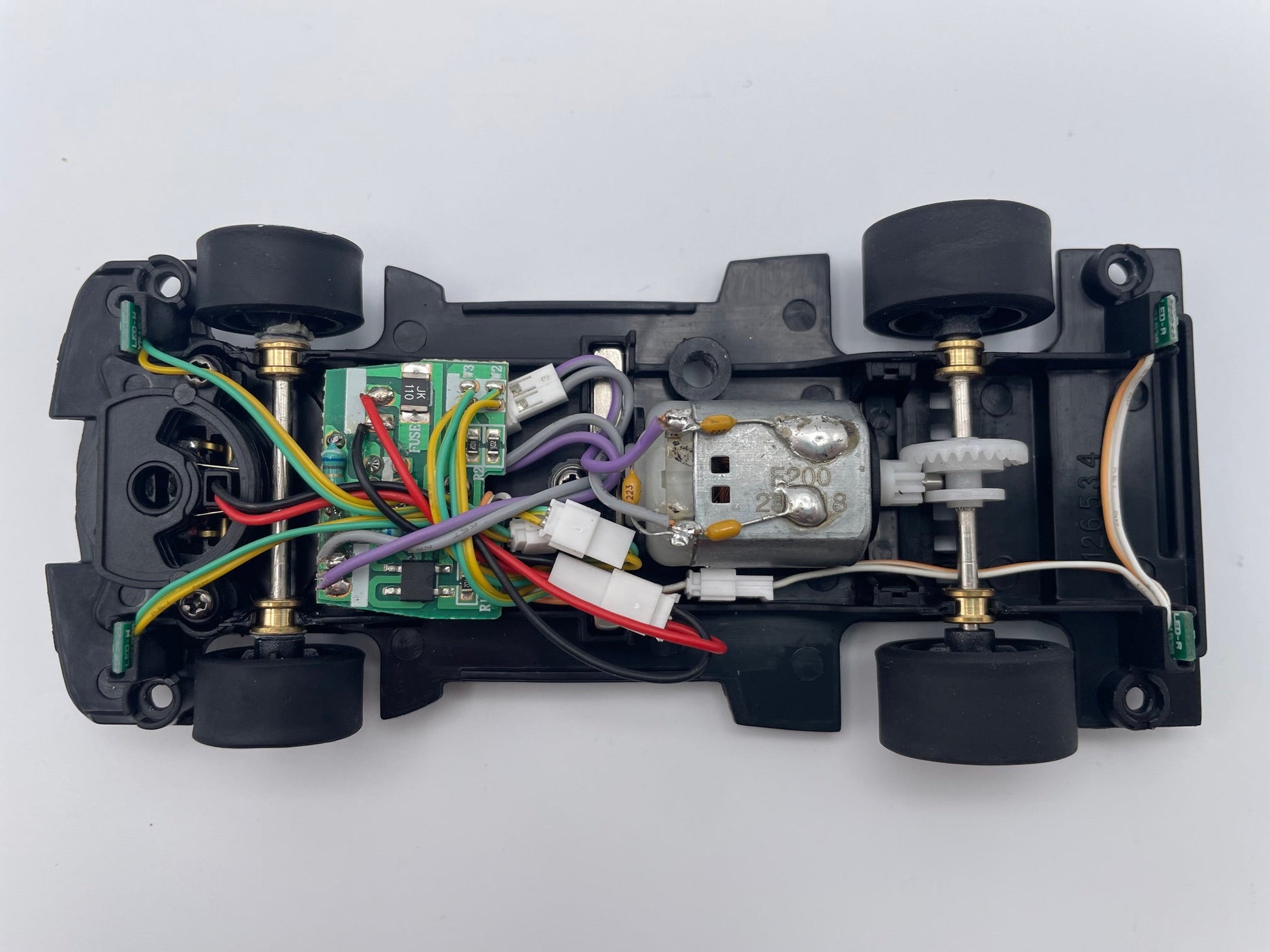 Carrera Evolution | Complete Chassis Assembly | BMW 320 Turbo