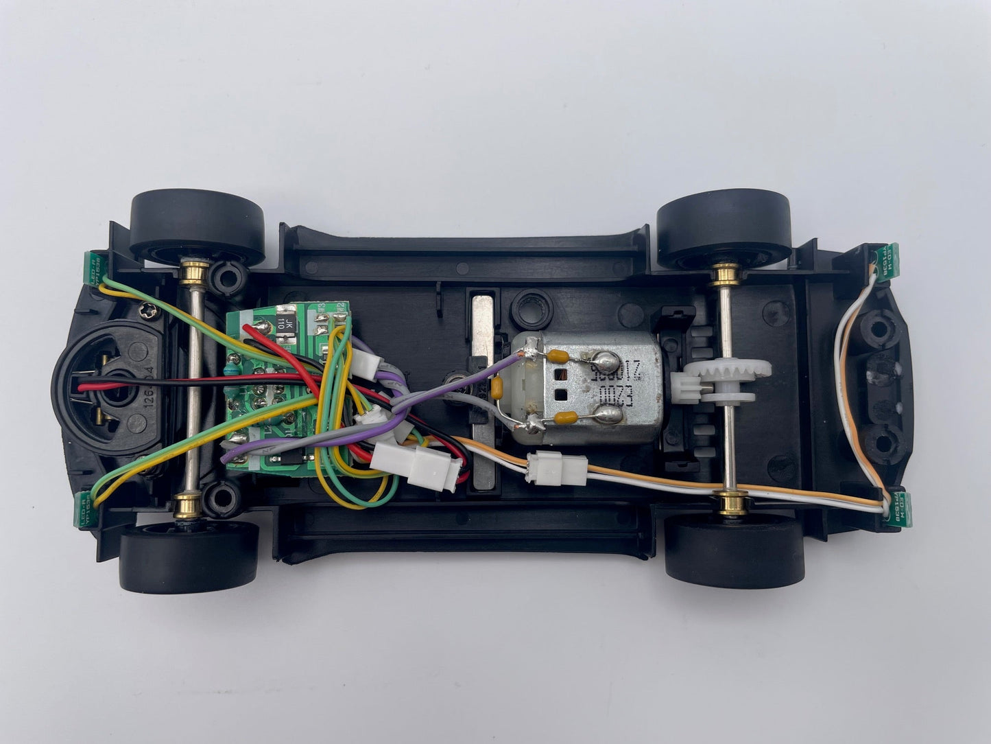 Carrera Evolution | Complete Chassis Assembly | BMW M6 GT3 / GTLM