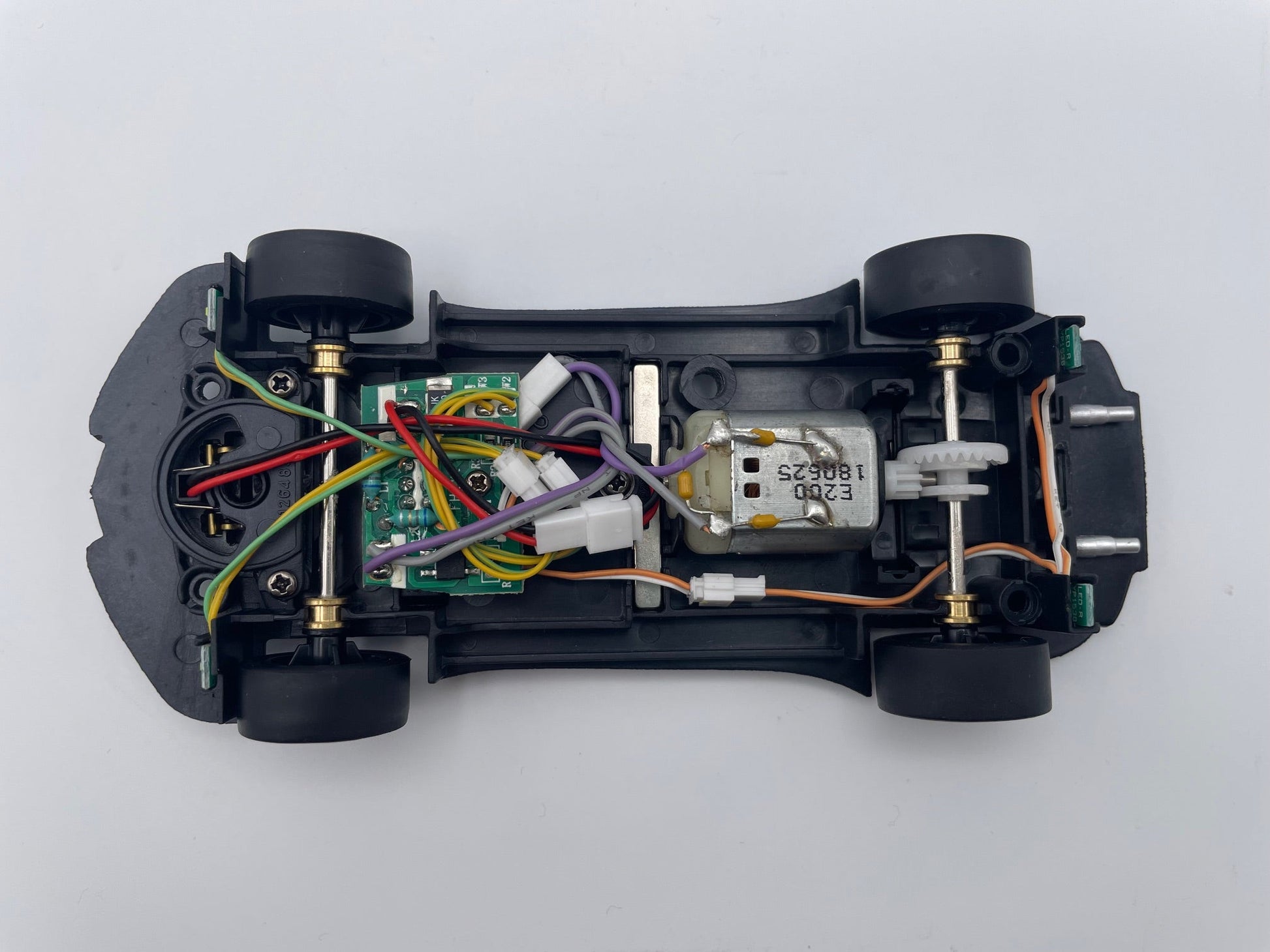 Carrera Evolution | Complete Chassis Assembly | Chevrolet Corvette C8R