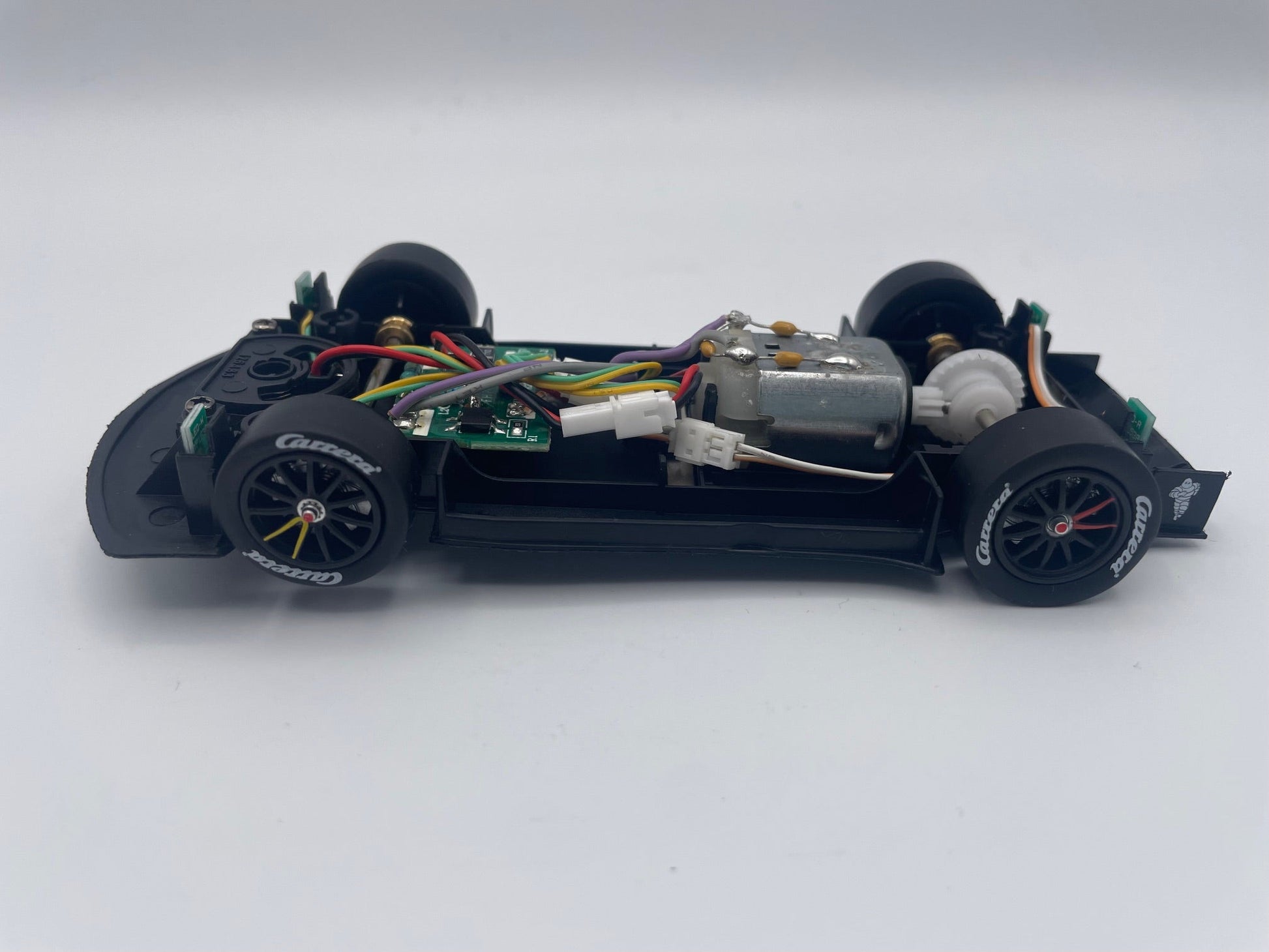 Carrera Evolution | Complete Chassis Assembly | McLaren 720S GT3 | #69 Optimum Motorsport - GT Open | 27781
