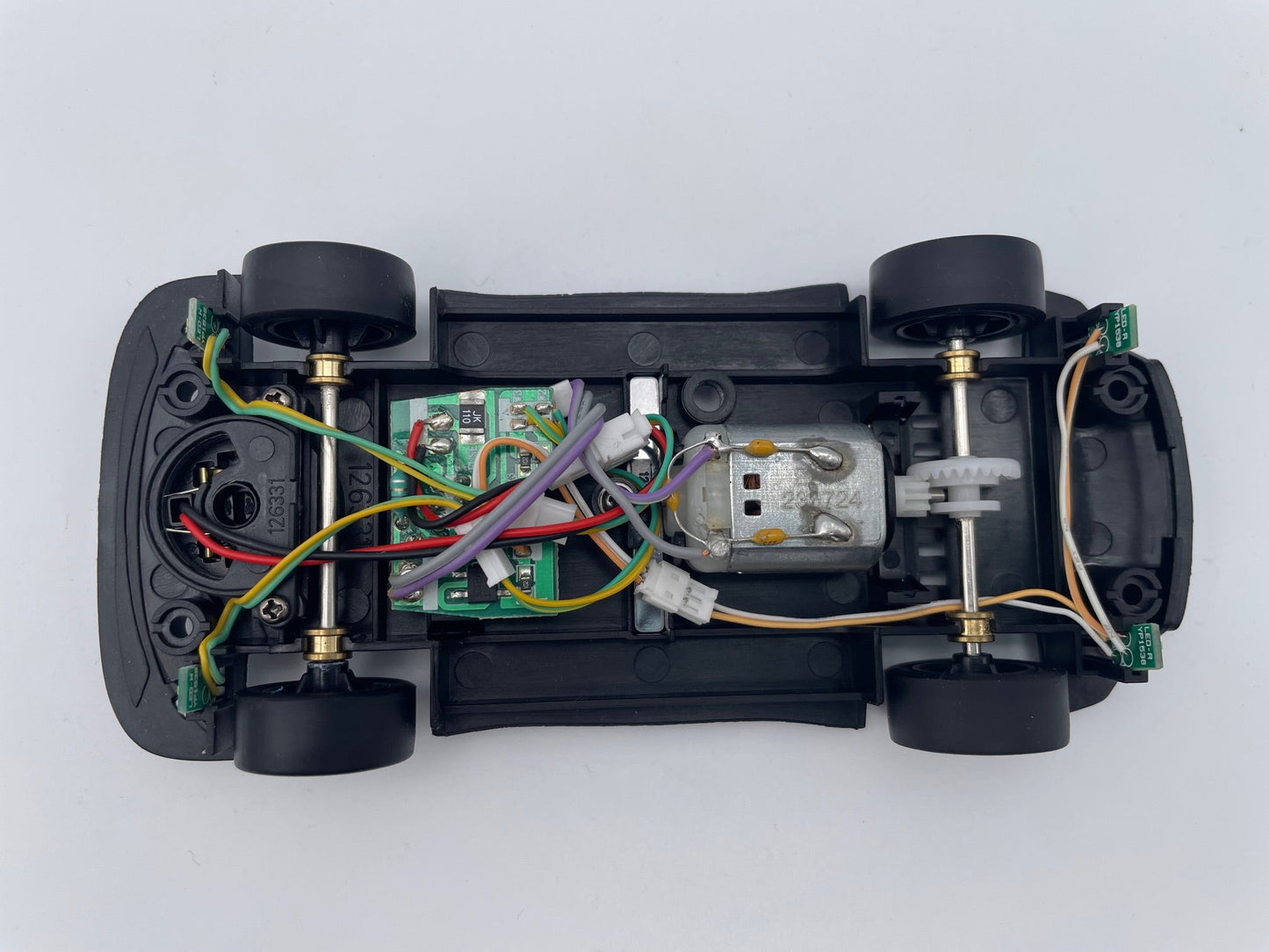 Carrera Evolution | Complete Chassis Assembly | Mercedes - AMG GT3 Evo | #27 Winward | 27736