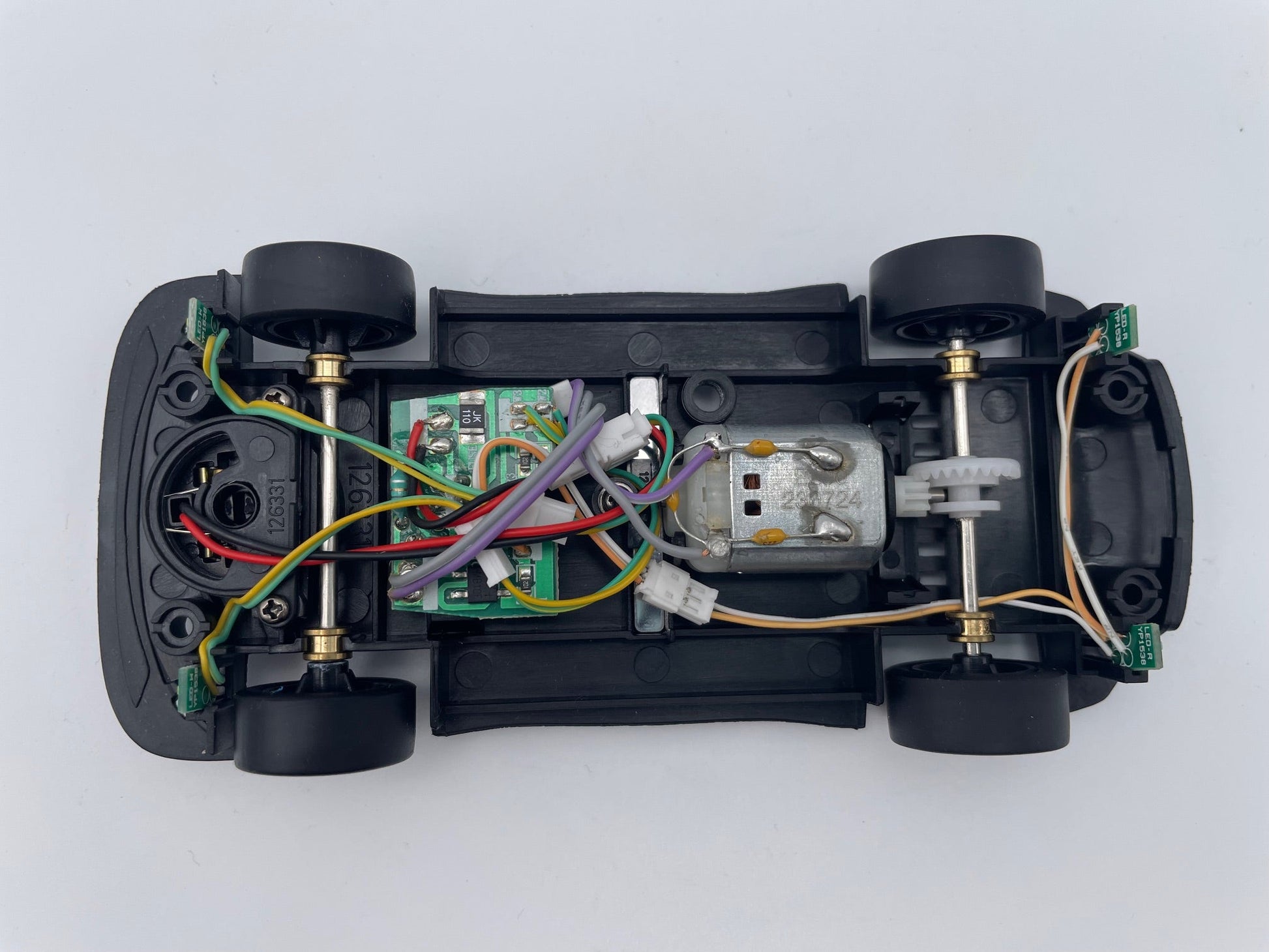 Carrera Evolution | Complete Chassis Assembly | Mercedes - AMG GT3 Evo | #27 Winward | 27736