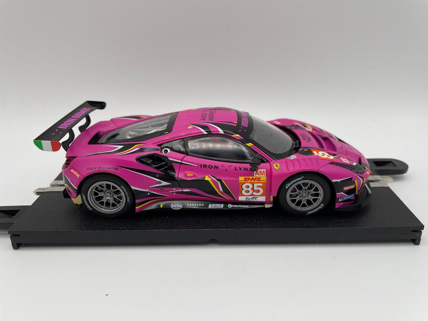 Carrera Evolution - Ferrari 488 GT3 - #85 Iron Dames - Spa 2022 - 27750 Unboxed