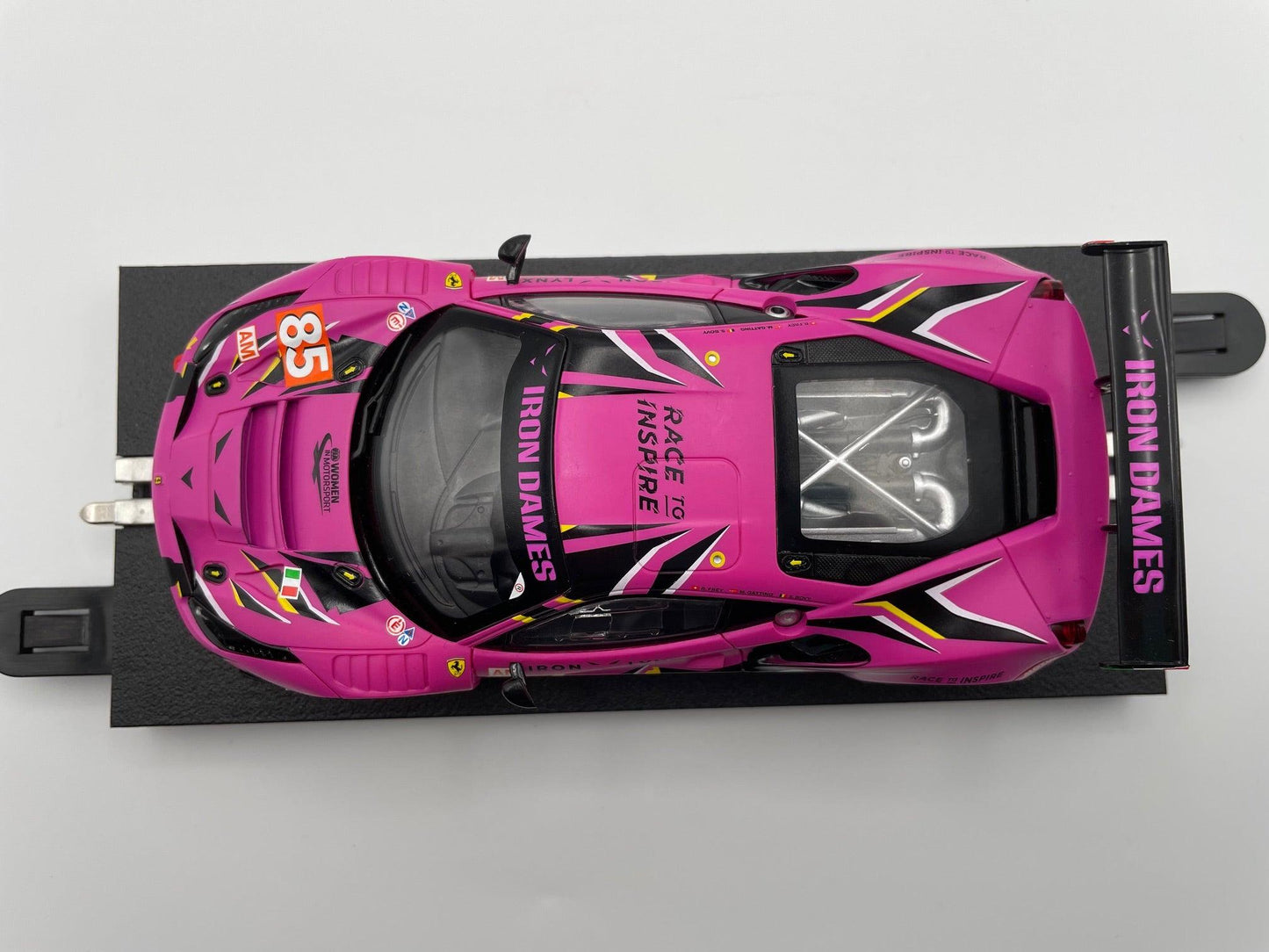 Carrera Evolution - Ferrari 488 GT3 - #85 Iron Dames - Spa 2022 - 27750 Unboxed