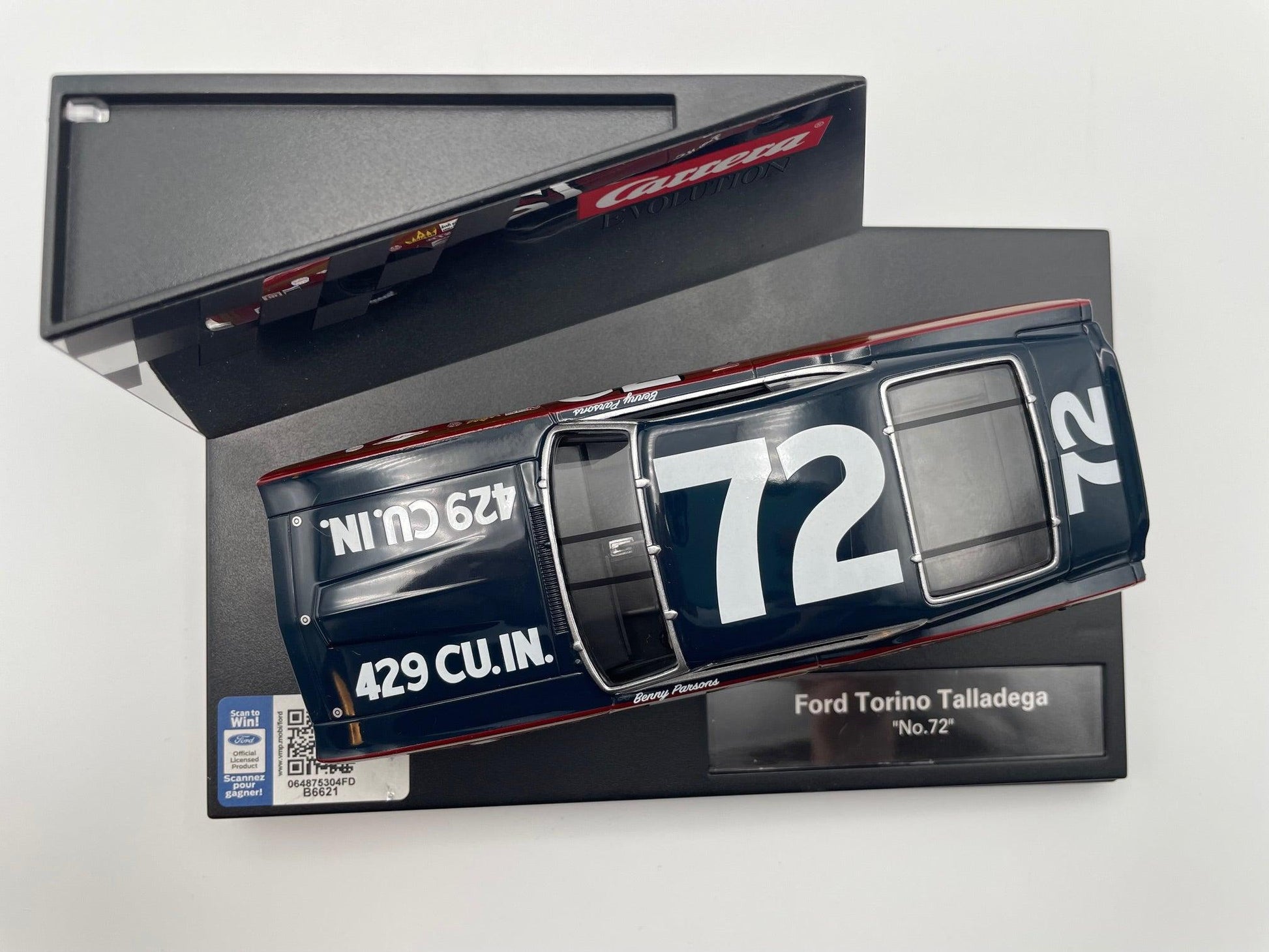 Carrera Evolution - Ford Torino Talladega - #72 Montgomery Motors - 27727