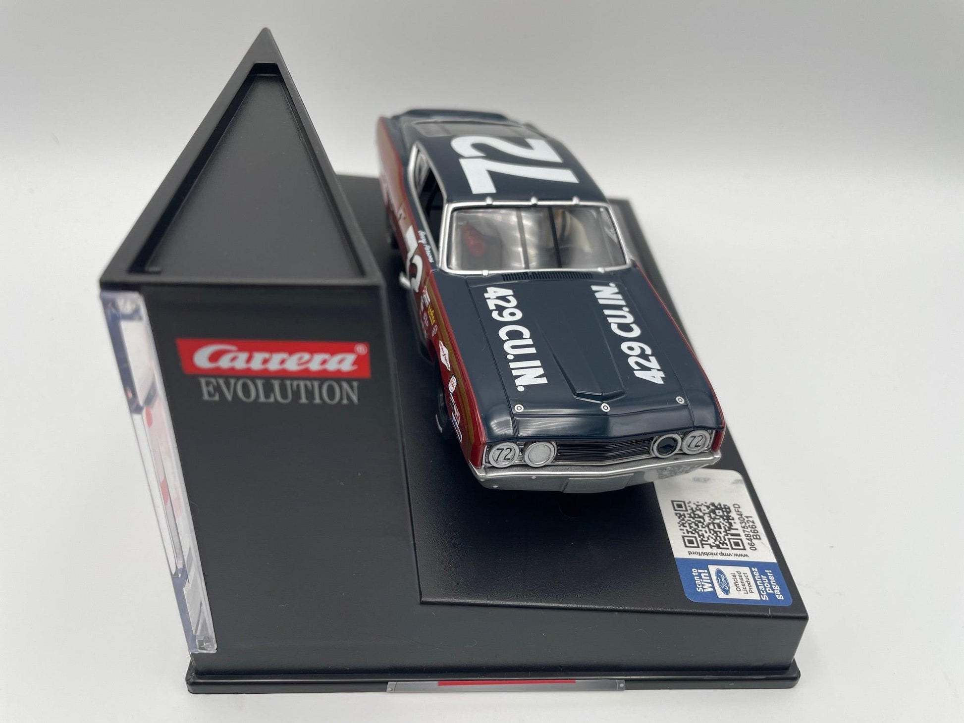 Carrera Evolution - Ford Torino Talladega - #72 Montgomery Motors - 27727