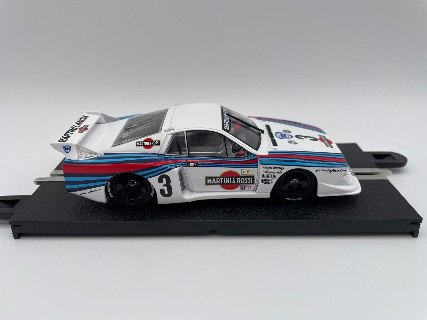 Carrera Evolution - Lancia Beta Montecarlo Turbo - #3 Martini & Rossi - Daytona 1981 - 27734 Unboxed