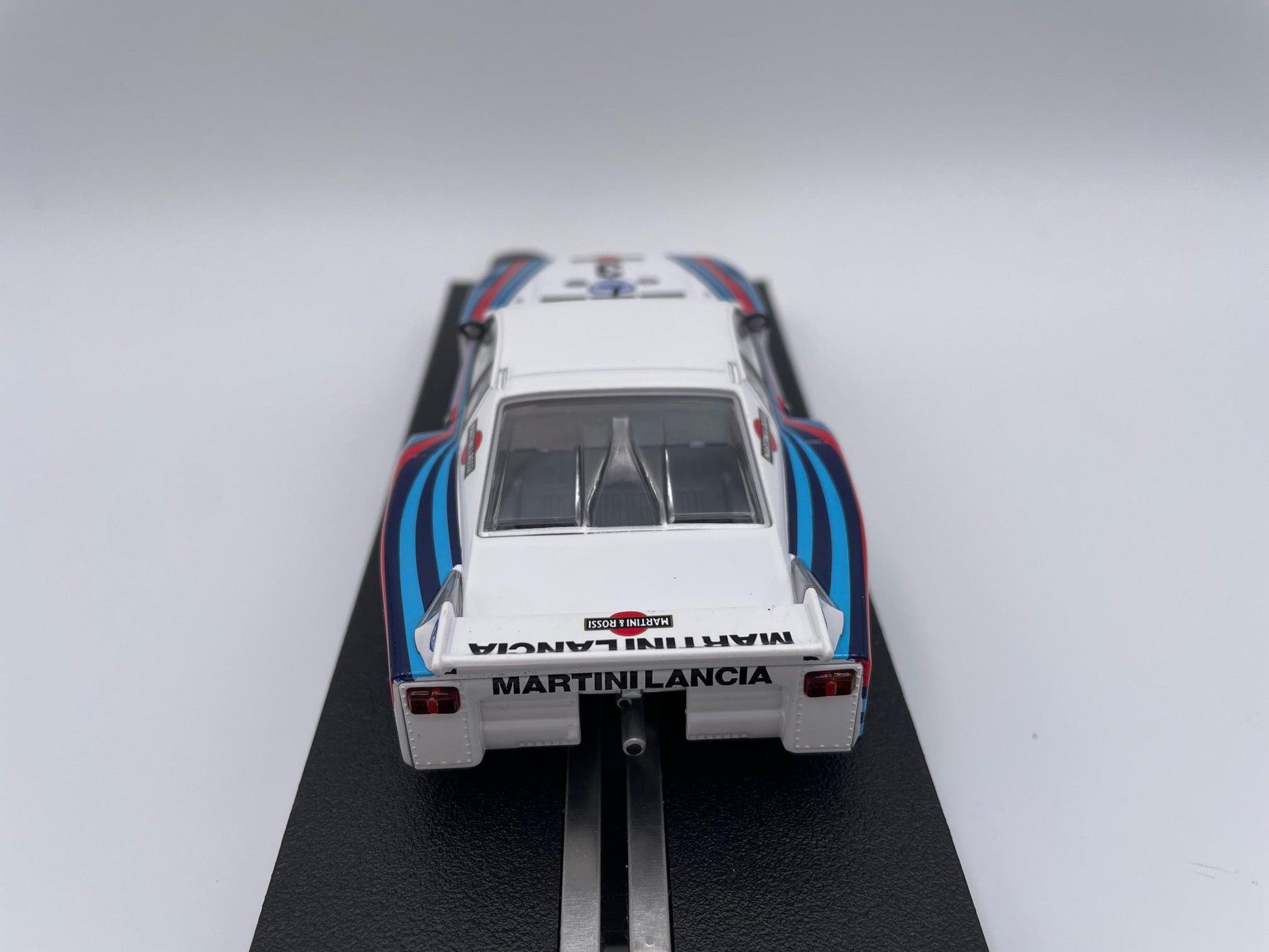 Carrera Evolution - Lancia Beta Montecarlo Turbo - #3 Martini & Rossi - Daytona 1981 - 27734 Unboxed