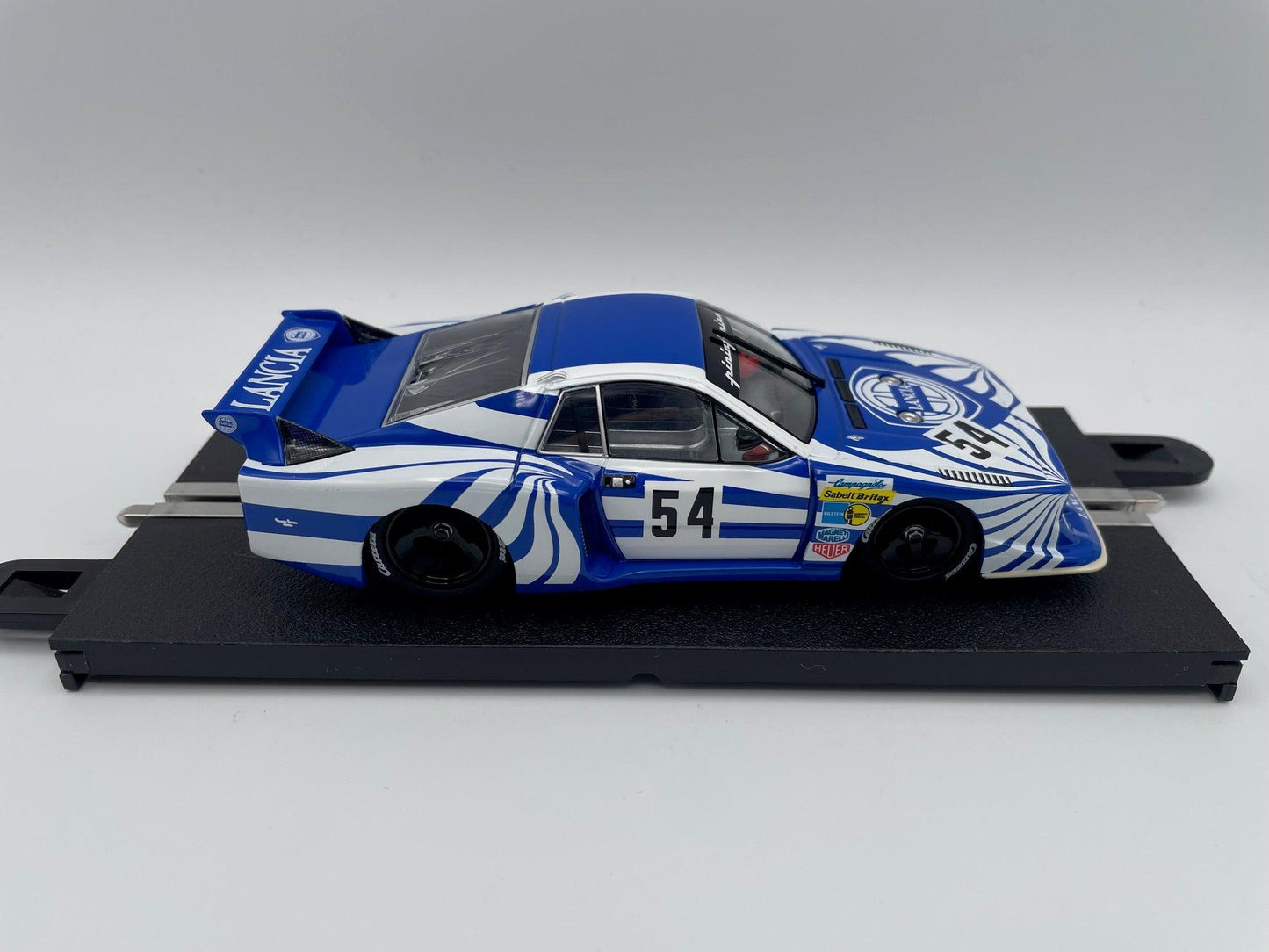 Carrera Evolution - Lancia Beta Montecarlo Turbo - #54 Lancia Corse - Silverstone 1980 - 27791 Unboxed