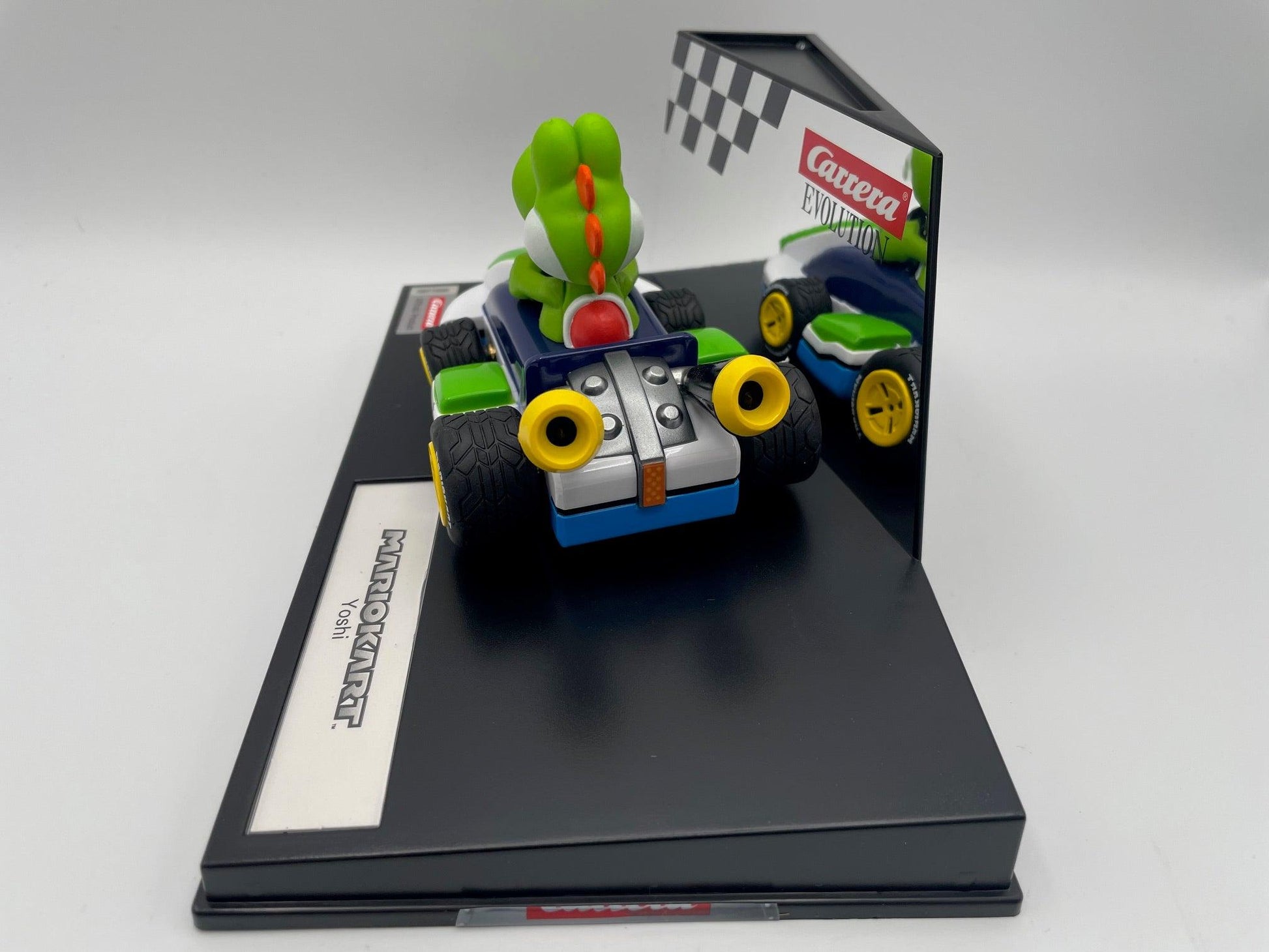 Carrera Evolution - Mario Kart - Yoshi - 27730