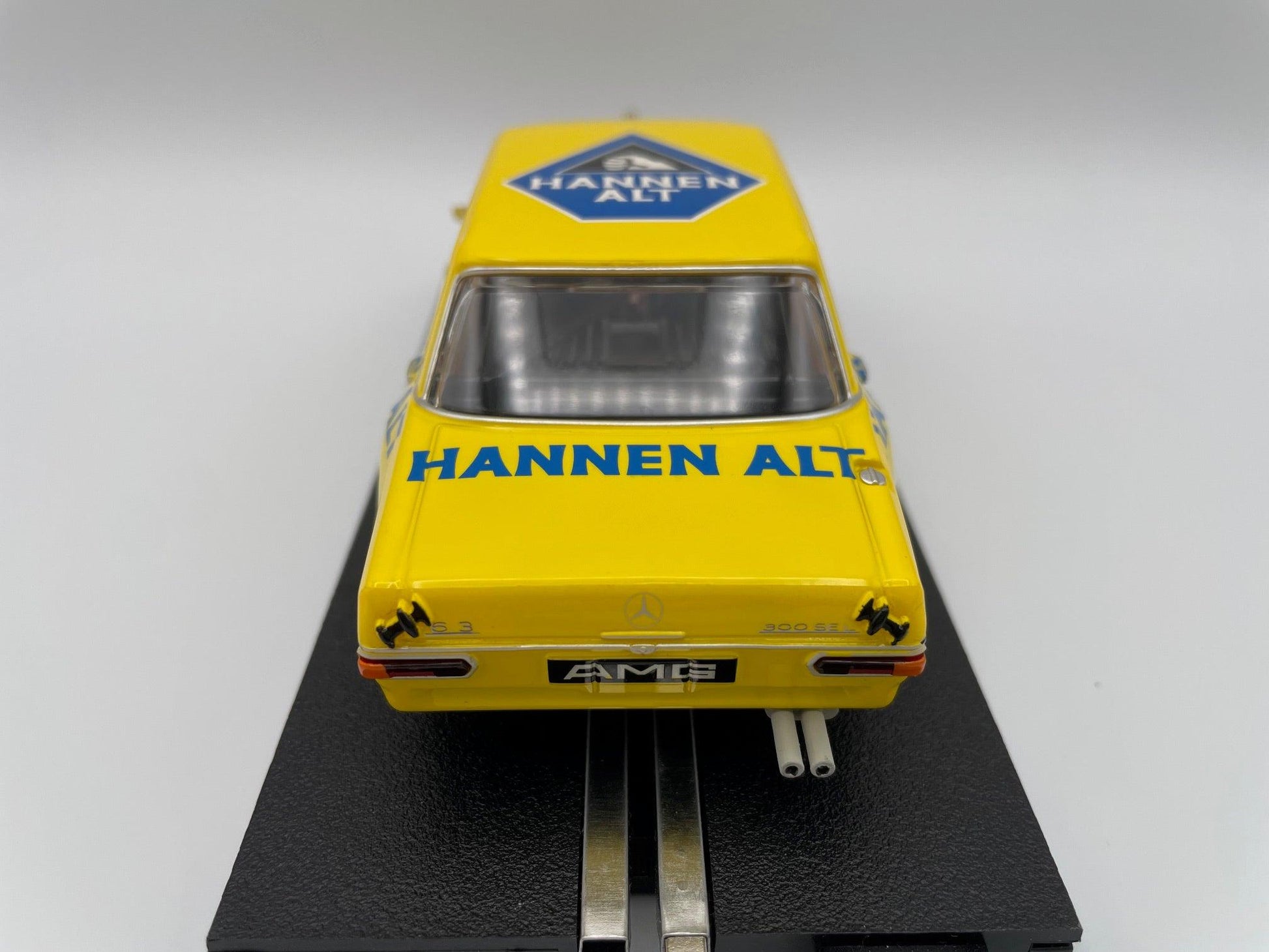 Carrera Evolution - Mercedes - Benz 300 SEL 6.3 AMG - #31 Hannen Alt - 1971 - 27713 Unboxed