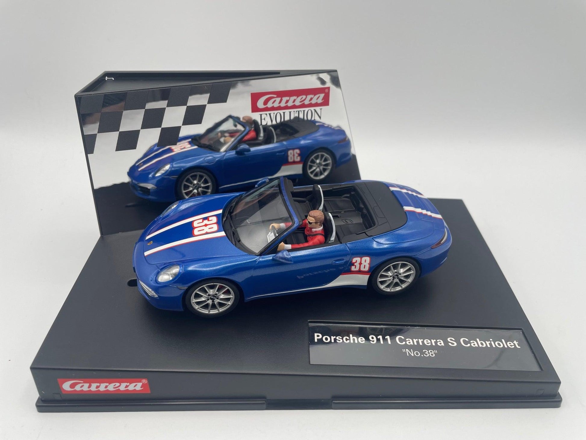 Carrera Evolution - Porsche 911 Carrera S Cabriolet - #38 Blue - 27550