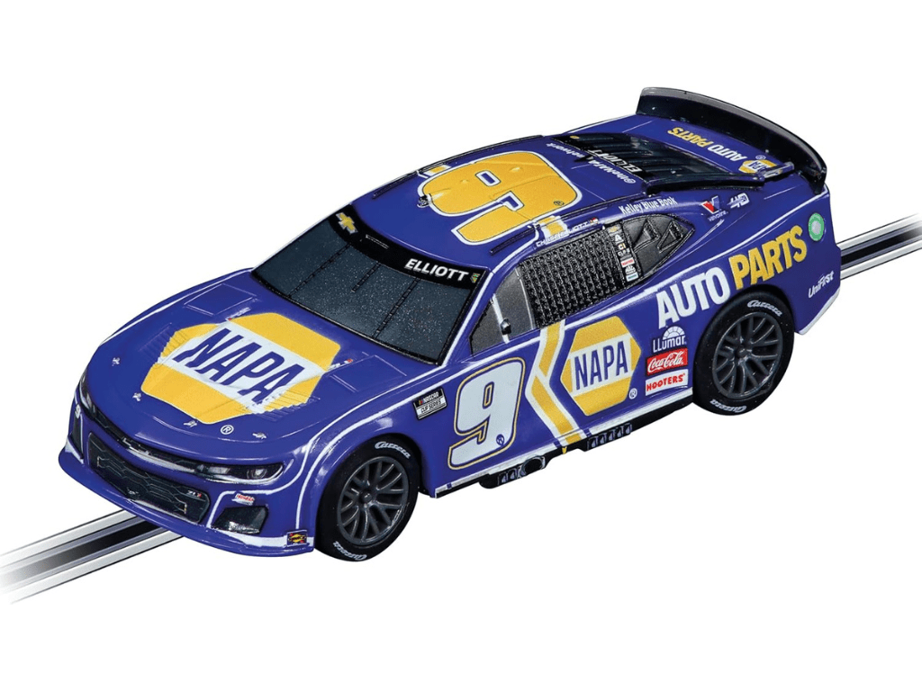 Carrera GO!!! - NASCAR Talladega Competition - Slot Car Racing Set - Camaro NextGen ZL1 - 62582