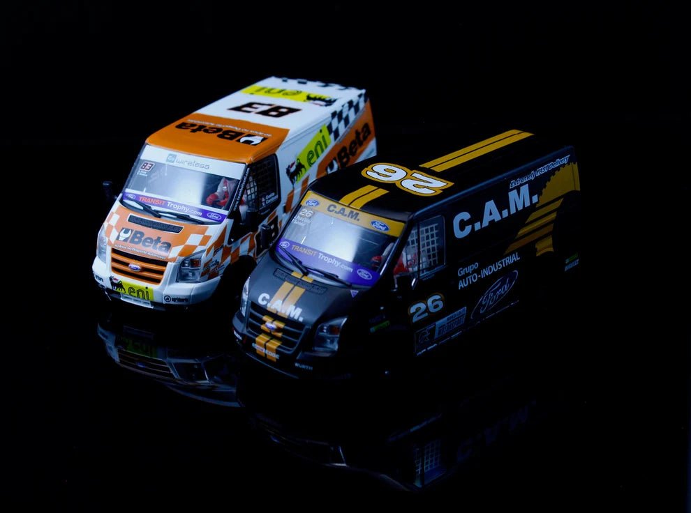 Fly | Ford Transit MK7 | 26 C.A.M. Sport | VAN02 | 1/32 Slot Car