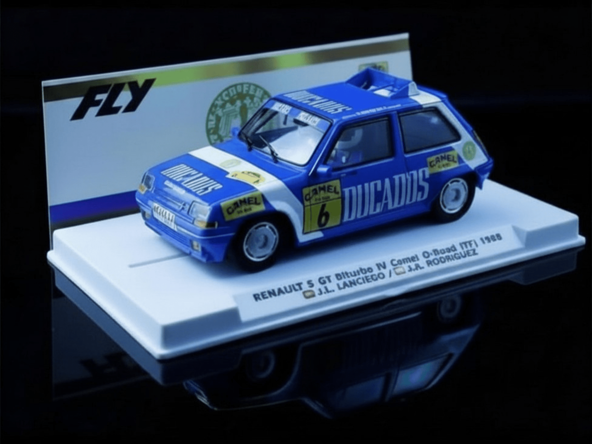 Fly | Renault 5 GT Biturbo | 6 Ducados | E2092 | 1/32 Slot Car