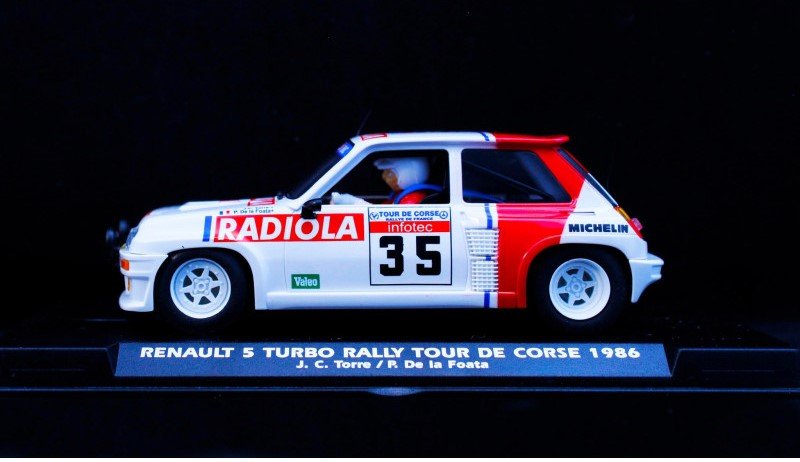Fly | Renault 5 Turbo | 35 Radiola | E2066 | 1/32 Slot Car