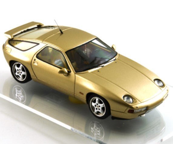 Le Mans Miniatures | Porsche 928 GT | Champagne Gold | 132105M/CHA | 1/32 Slot Car