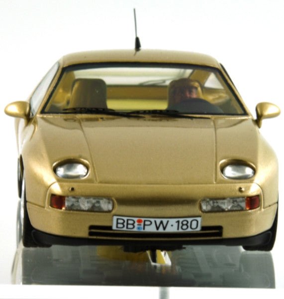 Le Mans Miniatures | Porsche 928 GT | Champagne Gold | 132105M/CHA | 1/32 Slot Car
