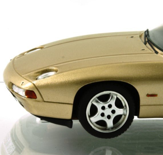 Le Mans Miniatures | Porsche 928 GT | Champagne Gold | 132105M/CHA | 1/32 Slot Car