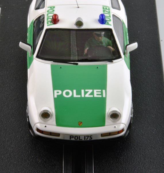 Le Mans Miniatures | Porsche 928 | Polizei | 132105/POL