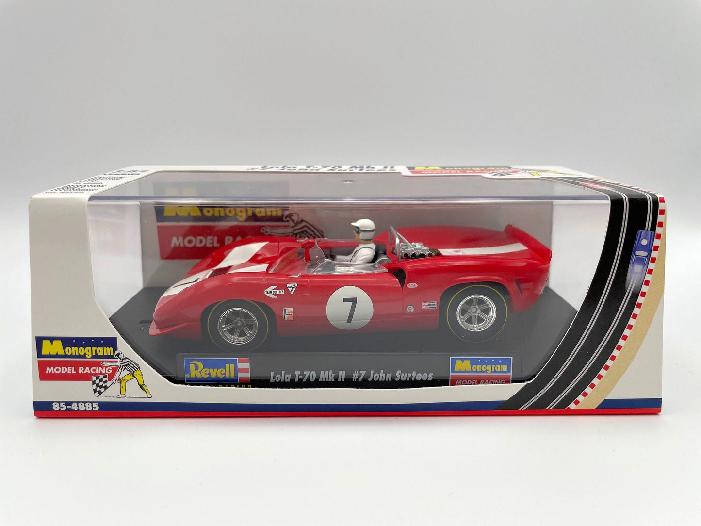 Monogram - Lola T70 Mk. II - #7 John Surtees - Can - Am 1966 - 85 - 4885