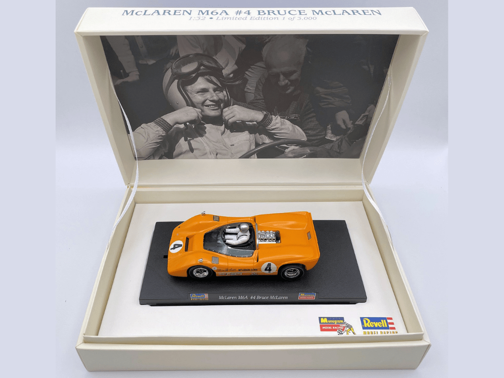 Monogram - McLaren M6A - #4 Bruce McLaren - Can - Am 1967 - Limited Edition - 85 - 4837