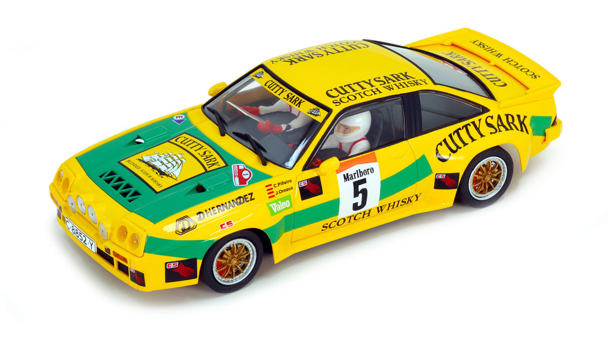 Avant Slot | Opel Manta 400 | #5 Escudería La Coruña | 51511 | 1/32 Scale Slot Car