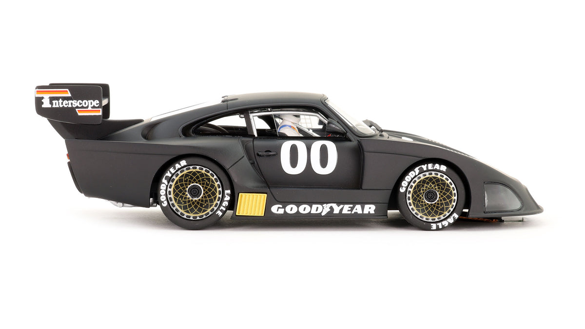 Avant Slot | Porsche 935 K4 | #00 Interscope IMSA Racing | Exclusive Series | LMP0225 | 1/32 Scale Slot Car