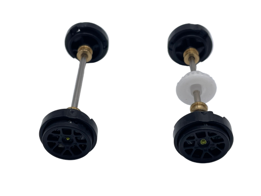 Carrera 132 | Axle Assembly - Front & Rear | Aston Martin Vantage AMR GT3 / GTE | #33 4 Horsemen Racing | 31074 / 27743