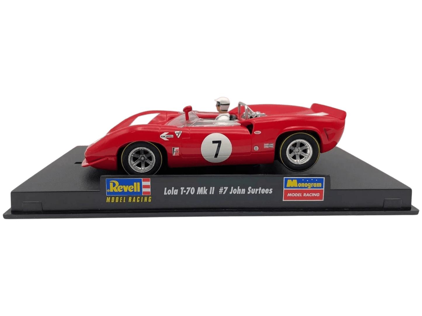 Revell-Monogram | Lola T70 Mk II | 7 John Surtees | 85-4885 | 1/32 Scale Slot Car