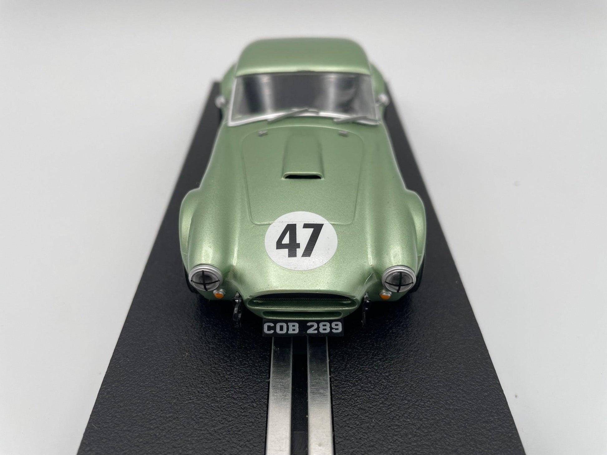 Scalextric - AC Shelby Cobra 289 - #47 Bill Shepherd - C4338