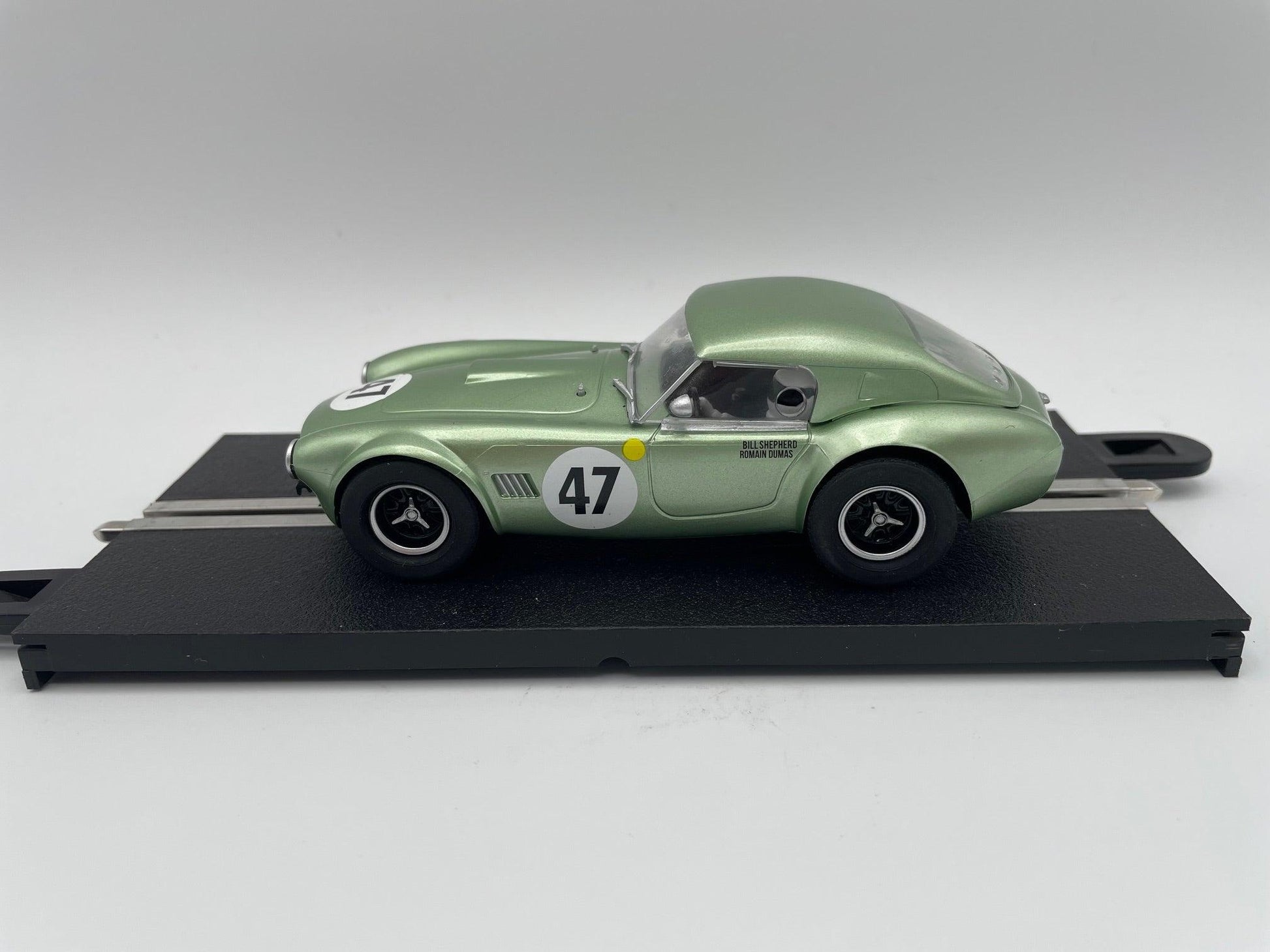 Scalextric - AC Shelby Cobra 289 - #47 Bill Shepherd - C4338