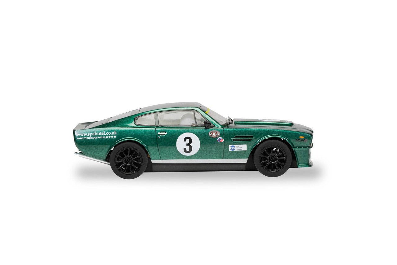 Scalextric | Aston Martin V8 | 3 Chris Scragg Racing - GT Heritage 2009 | C4256