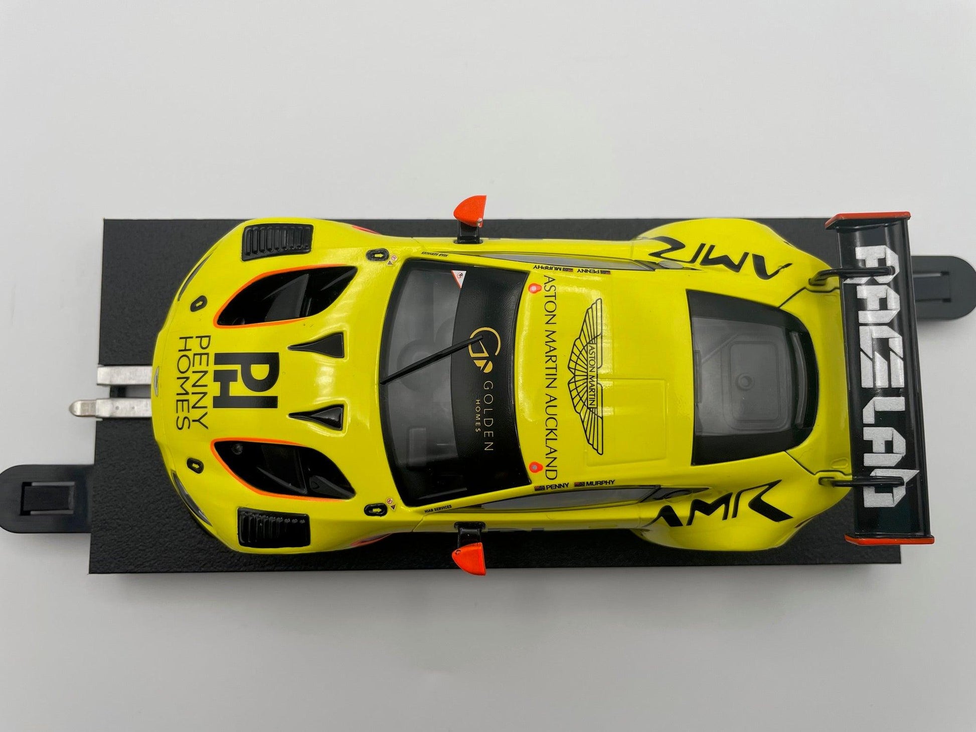 Scalextric - Aston Martin Vantage GT3 - #91 Penny Homes - New Zealand 2022 - C4446