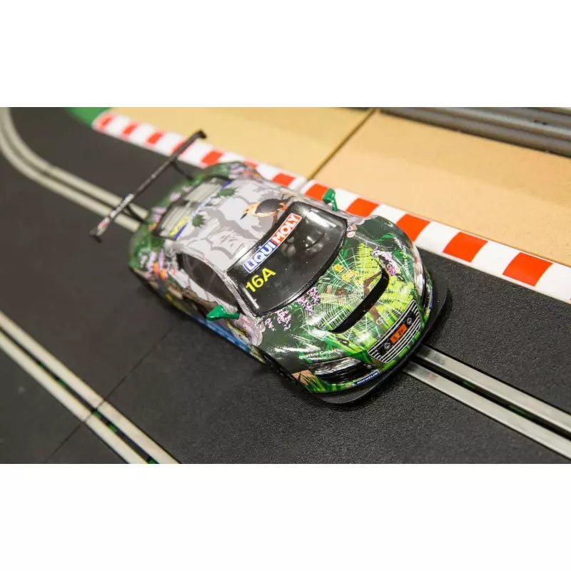 Scalextric | Audi R8 LMS Ultra | 16A Phoenix Racing - Bathurst 2015 | C3717