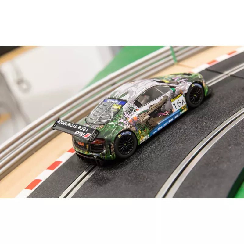Scalextric | Audi R8 LMS Ultra | 16A Phoenix Racing - Bathurst 2015 | C3717