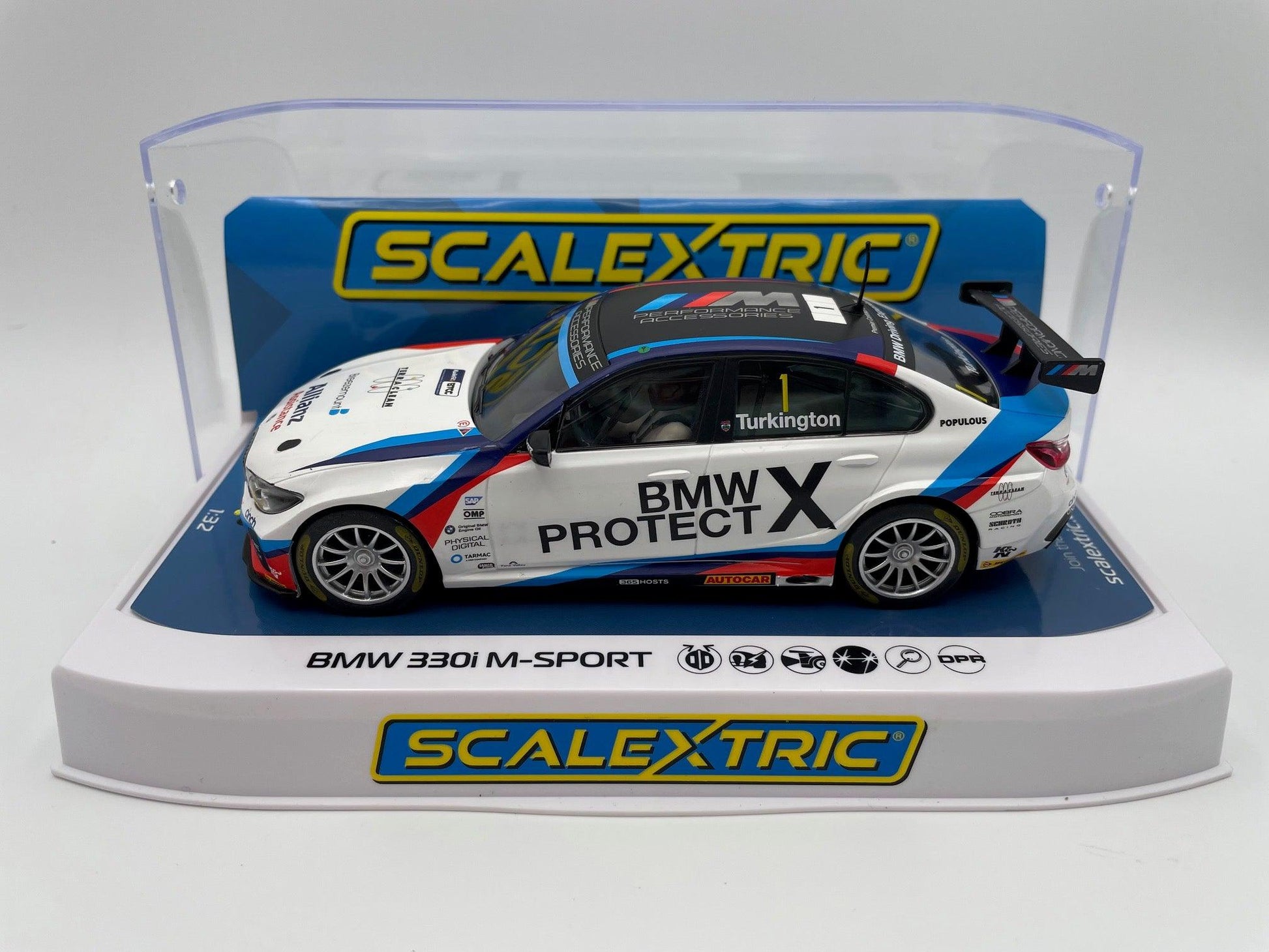 Scalextric - BMW 330i M - Sport - #1 Turkington - BTCC 2019 - C4188