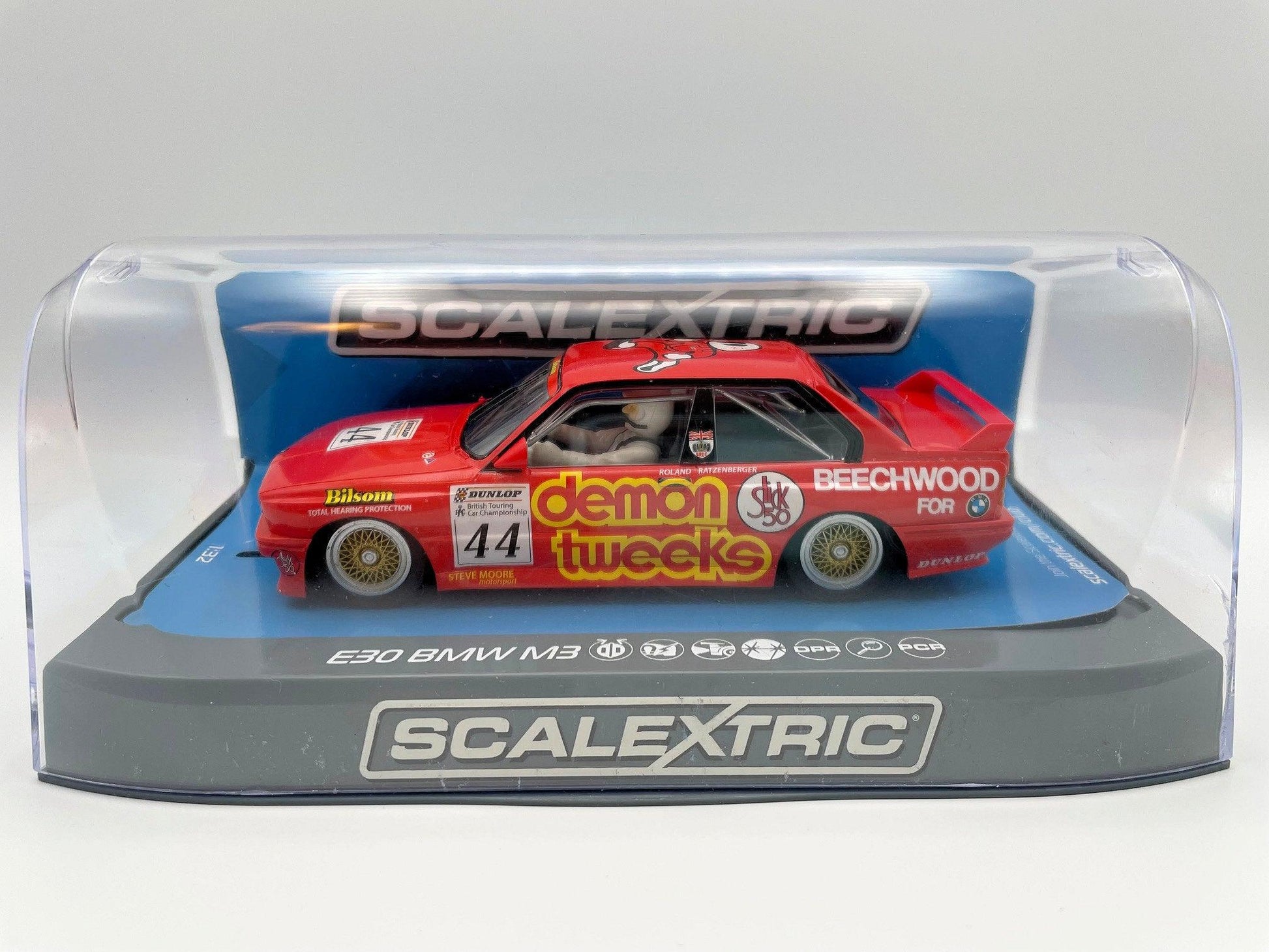 Scalextric - BMW M3 E30 - #44 Demon Tweeks - BTCC 1988 - C3739