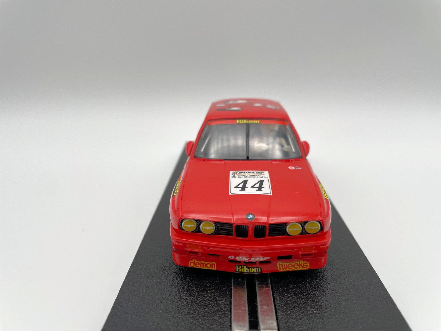 Scalextric - BMW M3 E30 - #44 Demon Tweeks - BTCC 1988 - C3739