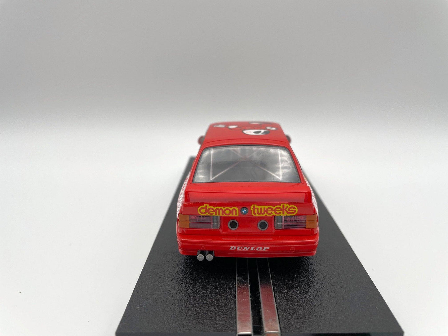 Scalextric - BMW M3 E30 - #44 Demon Tweeks - BTCC 1988 - C3739