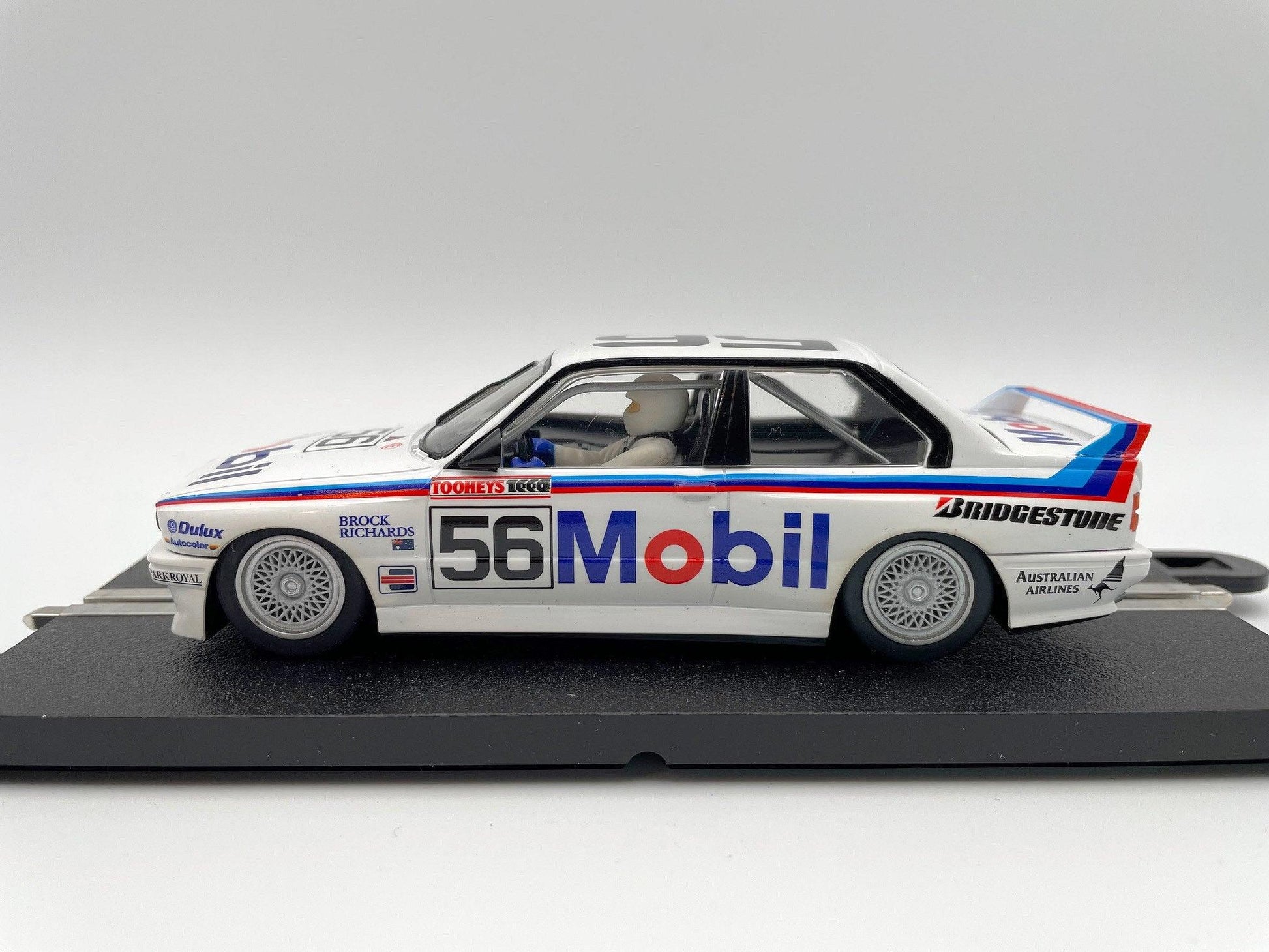 Scalextric - BMW M3 E30 - #56 Mobil - Bathurst 1000 1988 - C3929