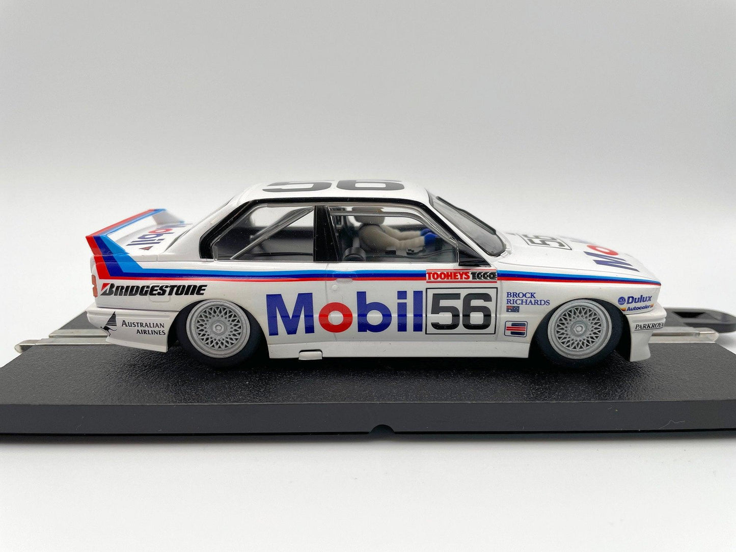 Scalextric - BMW M3 E30 - #56 Mobil - Bathurst 1000 1988 - C3929